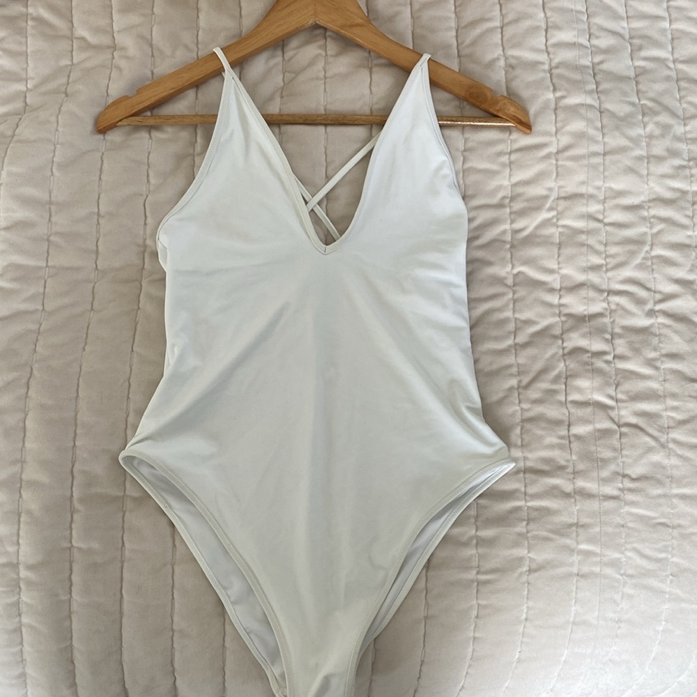 NEVER WORN White one piece swimsuit